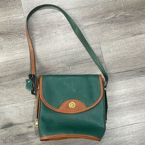 Green Leather Shoulder Bag Vintage Classic Look